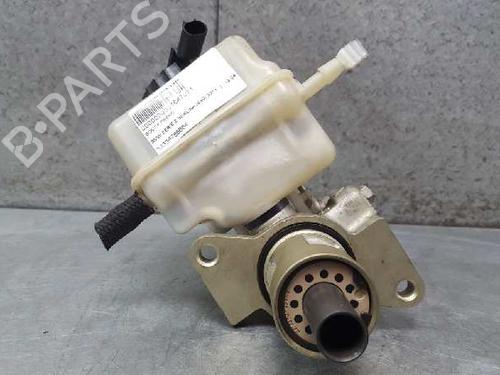 Used Brake master cylinder BMW 3 (E90) 320 d (163 hp) 12715424