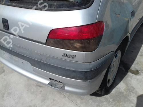 Gearbox PEUGEOT 306 Hatchback (7A, 7C, N3, N5) 1.8 16V | BP21574631M3 