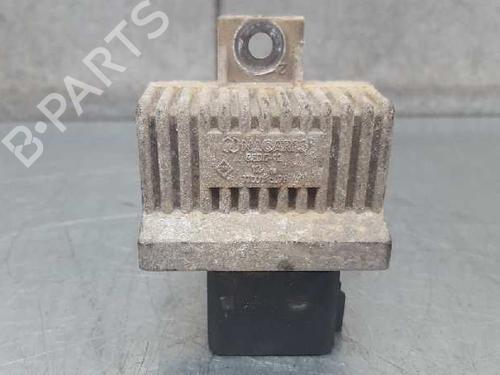 Used Electronic module Electronic module RENAULT MEGANE II Saloon (LM0/1_) [2003-2026] 12729179 12729179