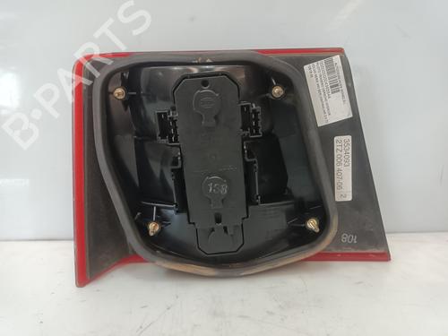Right tailgate light VOLVO 940 Kombi (945) 2.4 TD Intercooler | BP29923645C80 