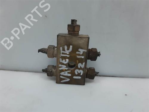 Used Brake master cylinder Brake master cylinder 38408125 38408125