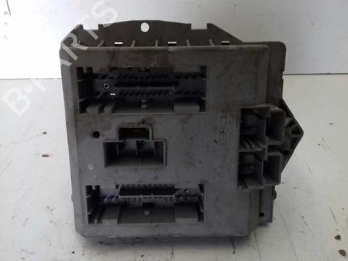 Used Fuse box FIAT PUNTO (188_) 1.2 16V 80 (188.233, .235, .253, .255, .333, .353, .639,... (80 hp) 12760937