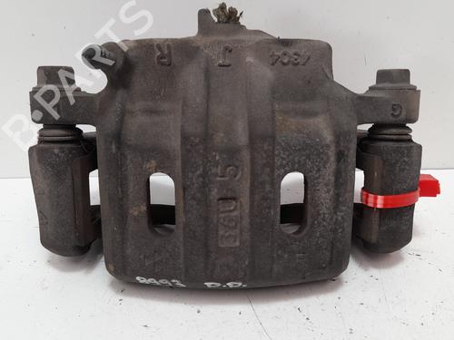 Used Right front brake caliper MITSUBISHI OUTLANDER I (CU_W) [2001-2008]  12851683
