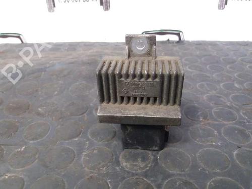 Used Electronic module RENAULT TRAFIC II Platform/Chassis (EL) 1.9 dCi 100 (EL0C) (101 hp) 12816968