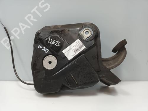 hand-brake-mercedes-benz-c-class-w203-2000-2001-2002-2003-2004-2005-2006-2007-32753320 main image