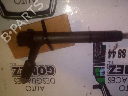 Used Injector OPEL CORSA C (X01) 1.7 DTI (F08, F68) (75 hp) 12794633