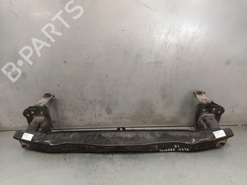 Used Front bumper reinforcement VW TOUAREG (7LA, 7L6, 7L7) 3.0 V6 TDI (225 hp) 18009829