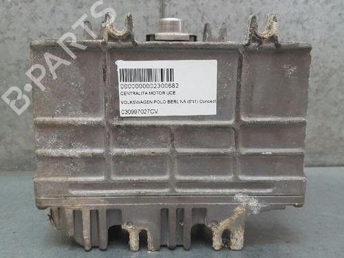 Used Engine control unit (ECU) VW POLO III (6N1) 50 1.0 (50 hp) 12750573