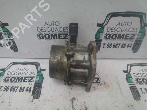 Used Vacuum pump RENAULT CLIO II (BB_, CB_) [1998-2016]  12793502