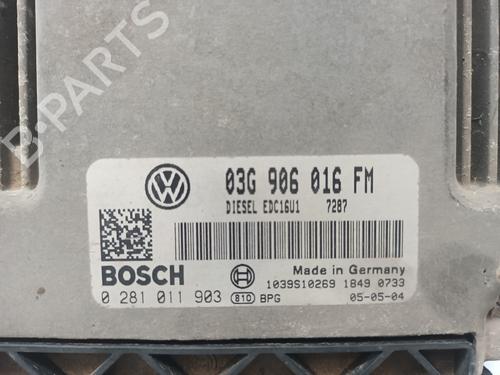 Engine control unit (ECU) VW GOLF V (1K1) | BP38329638M57 - Image 2