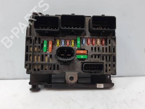 fuse-box-peugeot-407-6d_-2004-2005-2006-2007-2008-2009-2010-2011-40188010 main image