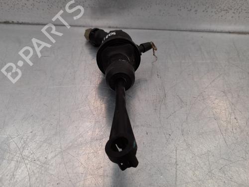 Clutch slave cylinder RENAULT KOLEOS I (HY_) 2.0 dCi (HY0K) | BP13978464M113 