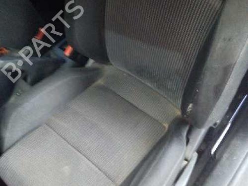Fusee links achter VW GOLF IV (1J1) 1.6 16V | BP12820234M27 