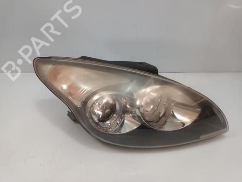 Used Right headlight HYUNDAI i30 Estate (FD) 1.4 (109 hp) 30577512