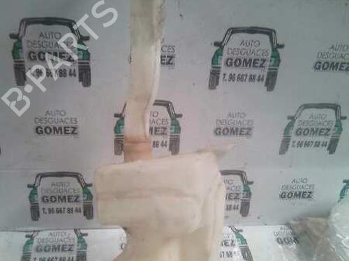 Used Windscreen washer tank CITROËN BERLINGO / BERLINGO FIRST MPV (MF_, GJK_, GFK_) 1.9 D (MFWJZ) (70 hp) 12686413