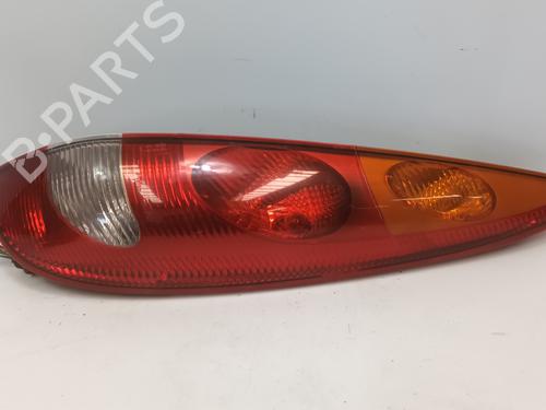 Used Right taillight NISSAN ALMERA TINO (V10) 2.2 dCi (115 hp) 26121772
