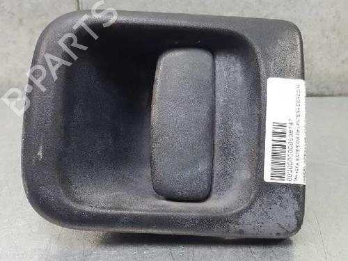 Høyre foran utvendig håndtak NISSAN INTERSTAR Van (X70) dCI 90 (90 hp) 12821037