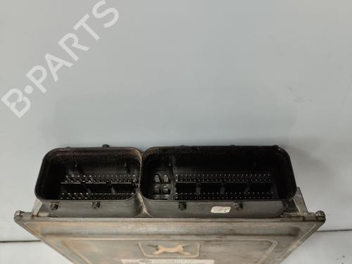 Used Engine control unit (ECU) VW PASSAT B6 (3C2) 2.0 TDI (140 hp) 32470074