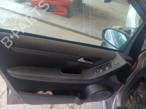 Światło przeciwmgłowe przednie lewe MERCEDES-BENZ B-CLASS Sports Tourer (W245)  | BP30551456C30 