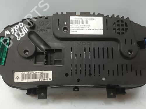 Instrument cluster VW GOLF IV (1J1) 1.6 | BP21535070C47 