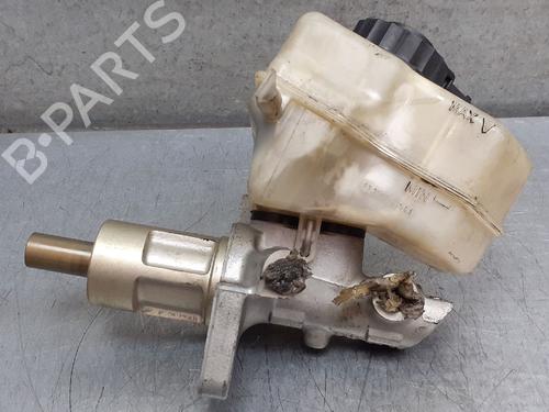 Used Brake master cylinder BMW 3 (E90) 318 i (129 hp) 12754796