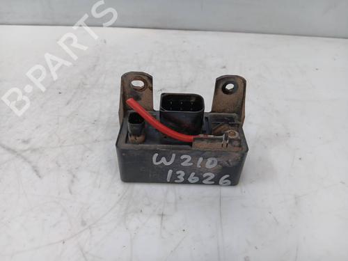Used Electronic module Electronic module MERCEDES-BENZ E-CLASS (W210) E 220 CDI (210.006) (125 hp) 40225269 40225269