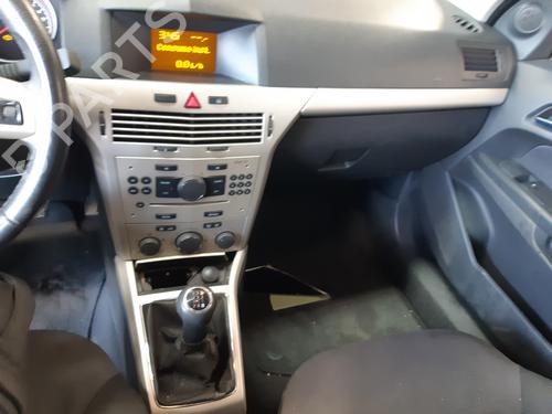 Left taillight OPEL ASTRA H (A04)  | BP21028106C34 