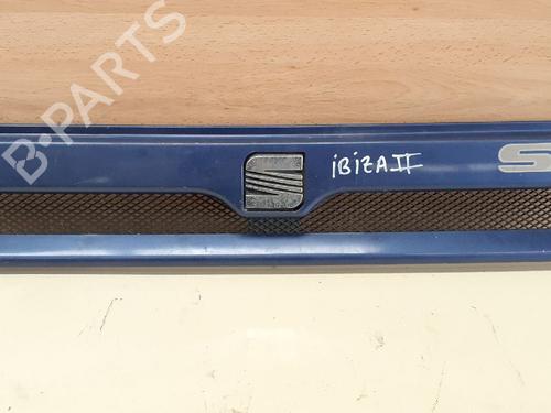 Calandra anteriore SEAT IBIZA I (21A) [1984-1993]null 530120 | 530120 | AZUL |