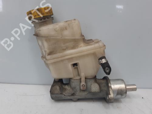 Used Brake master cylinder FIAT PUNTO (176_) 60 1.2 (176AP, 176AR, 176AQ, 176BB) (60 hp) 19021434