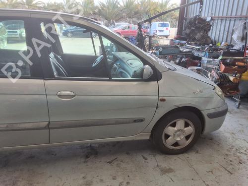 Left taillight RENAULT SCÉNIC I MPV (JA0/1_, FA0_) 1.9 dCi (JA05, JA1F) | BP32323113C34 