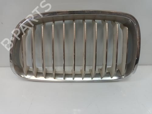Used Grille BMW 1 (F20) 118 i (170 hp) 19426000