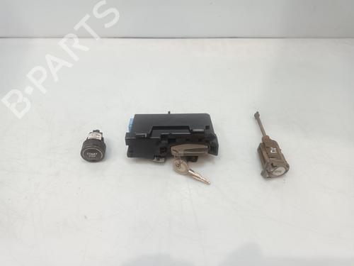 Used Electronic module RENAULT ESPACE IV (JK0/1_) 2.2 dCi (JK0H) (150 hp) 31853730