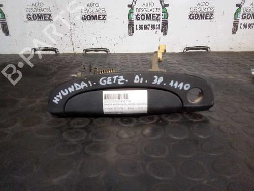 Used Front left exterior door handle HYUNDAI GETZ (TB) 1.1 (63 hp) 12800405