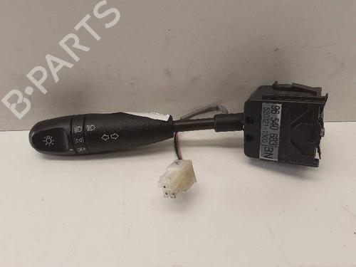 Used Steering column stalk Steering column stalk DAEWOO KALOS Saloon (KLAS) 1.4 (94 hp) 12756732 12756732