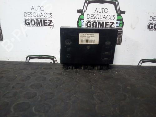 Used Electronic module SEAT TOLEDO II (1M2) 1.9 TDI (110 hp) 12815231