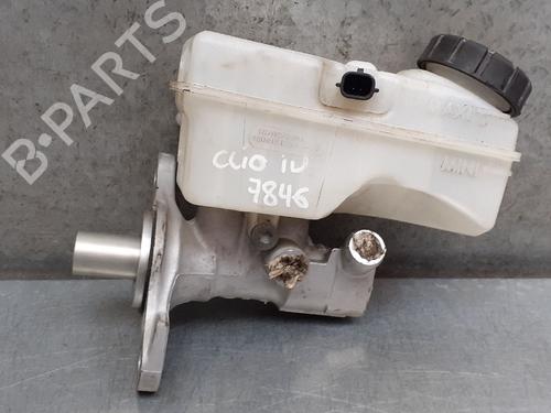 Used Brake master cylinder RENAULT CLIO IV (BH_) [2012-2021]  12754942