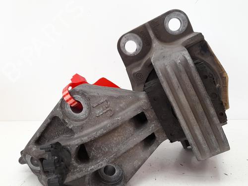 Used Engine mount RENAULT MEGANE III Coupe (DZ0/1_) 1.5 dCi (DZ0B) (106 hp) 12778459