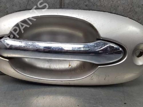 Used Front left exterior door handle KIA CARNIVAL I (UP) 2.9 TDi (126 hp) 12720219