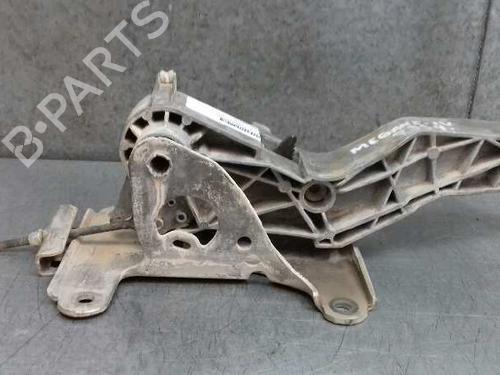 Hand brake RENAULT MEGANE IV Hatchback (B9A/M/N_) 1.5 dCi 110 (B9A3) | BP12750224I18 
