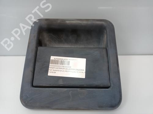 Used Front left exterior door handle FIAT DUCATO Van (230_) 1.9 TD (90 hp) 17999183
