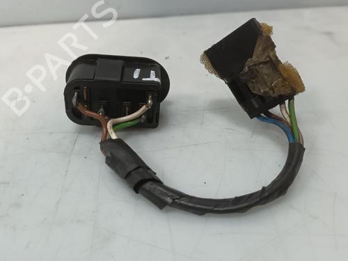 Used Left rear window switch OPEL FRONTERA A (U92) 2.8 TD (5BMWL4, 5BSUD2) (113 hp) 30136508