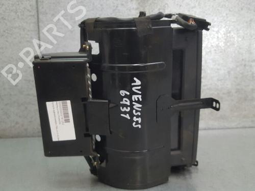 Display monitor TOYOTA AVENSIS Estate (_T25_) 2.0 D-4D (ADT250_, ADT250R) | BP12744757C48 