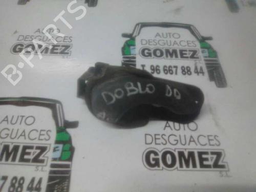 Used Front right interior door handle Front right interior door handle 12795618 12795618
