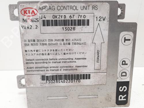 Airbag styreenhed KIA CARENS II MPV (FJ) 2.0 CRDi (113 hp) 12736933