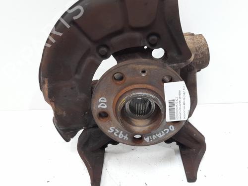 Used Right front steering knuckle SKODA OCTAVIA I Combi (1U5) 1.6 (75 hp) 12713187