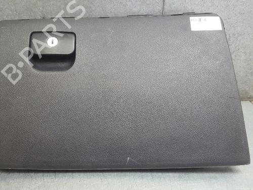 Used Glove box HYUNDAI SANTA FÉ II (CM) 2.2 CRDi GLS (150 hp) 12748443