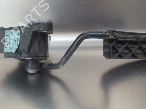 Pedal RENAULT CLIO III (BR0/1, CR0/1) 1.5 dCi (C/BR0G, C/BR1G) | BP12704783I4 