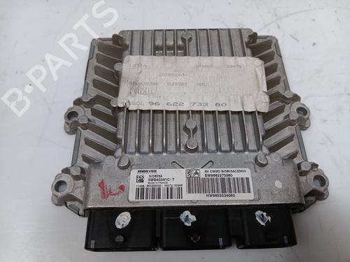 Used Engine control unit (ECU) Engine control unit (ECU) 38544325 38544325