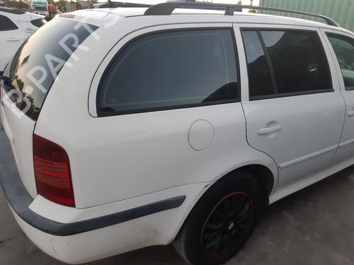 Left headlight SKODA OCTAVIA I Combi (1U5) 1.9 TDI | BP30709662C28 