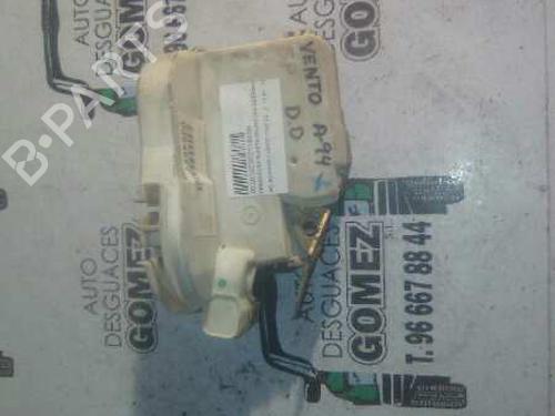 Used Front right lock VW VENTO (1H2) 1.9 D (65 hp) 12694240